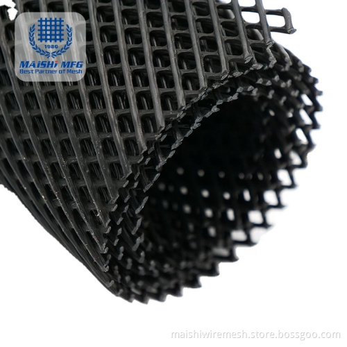 Extruded Plastic Mesh for Pipeline Protection